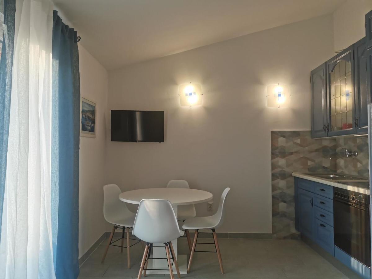פאז'אנה Apartmani Viktorija מראה חיצוני תמונה