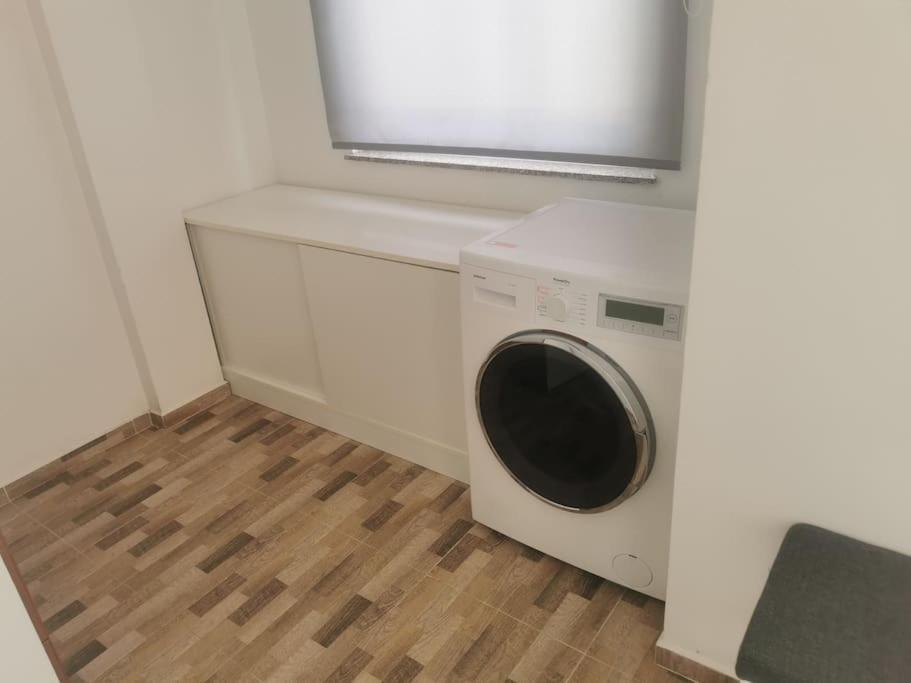 פאז'אנה Apartmani Viktorija מראה חיצוני תמונה