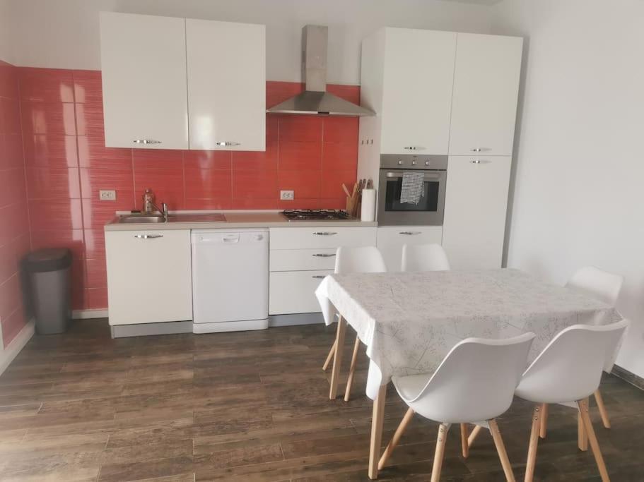 פאז'אנה Apartmani Viktorija מראה חיצוני תמונה