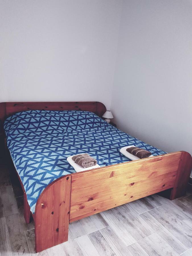פאז'אנה Apartmani Viktorija מראה חיצוני תמונה